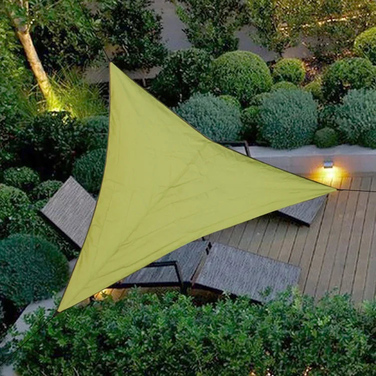 toile d'ombrage moderne jaune marron vert gris poly coton tringles fixations plein air camping