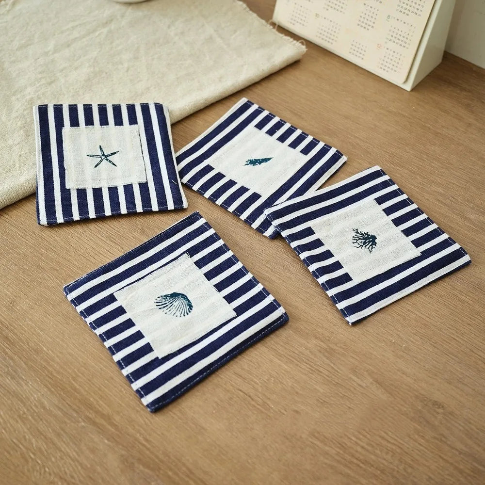 serviettes table classiques rayures horizontales motif marin étoile mer coquillage blanc bleu marine lavables