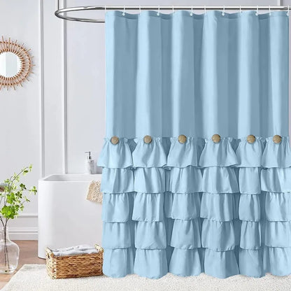 Rideau de douche bleu avec volants élégants pour salle de bain moderne, ajoute une touche de sophistication et de style à votre décoration intérieure, parfait pour créer une ambiance apaisante et accueillante.