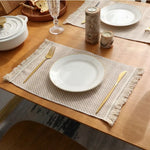 nappes table lin beige blanc motifs géométriques franges rustique bohème chaleureux