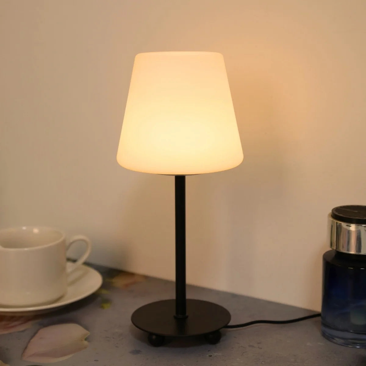 lampe table moderne noir blanche lumière ambiane tricolore chambre salon usb