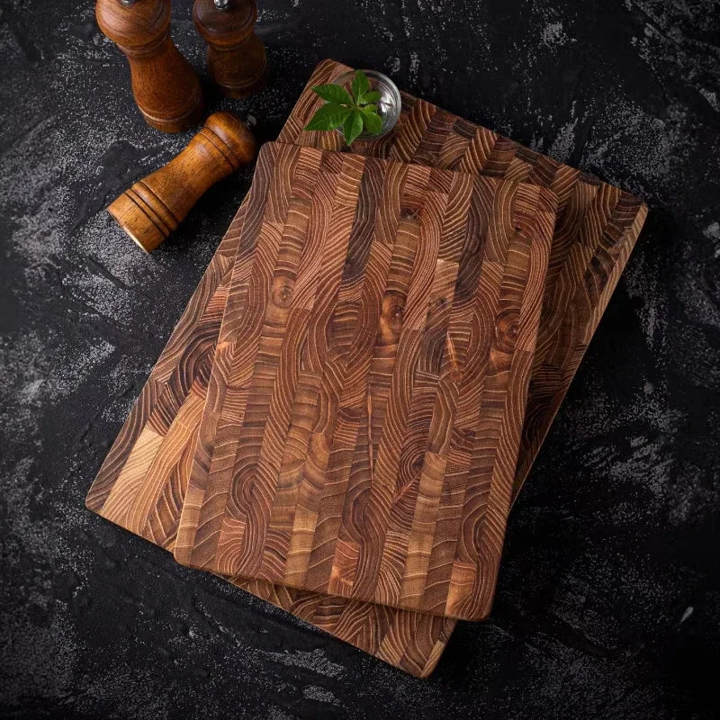 planches découper bois teck durable élégante cuisine préparation aliments rectangle marron clair herbes bol