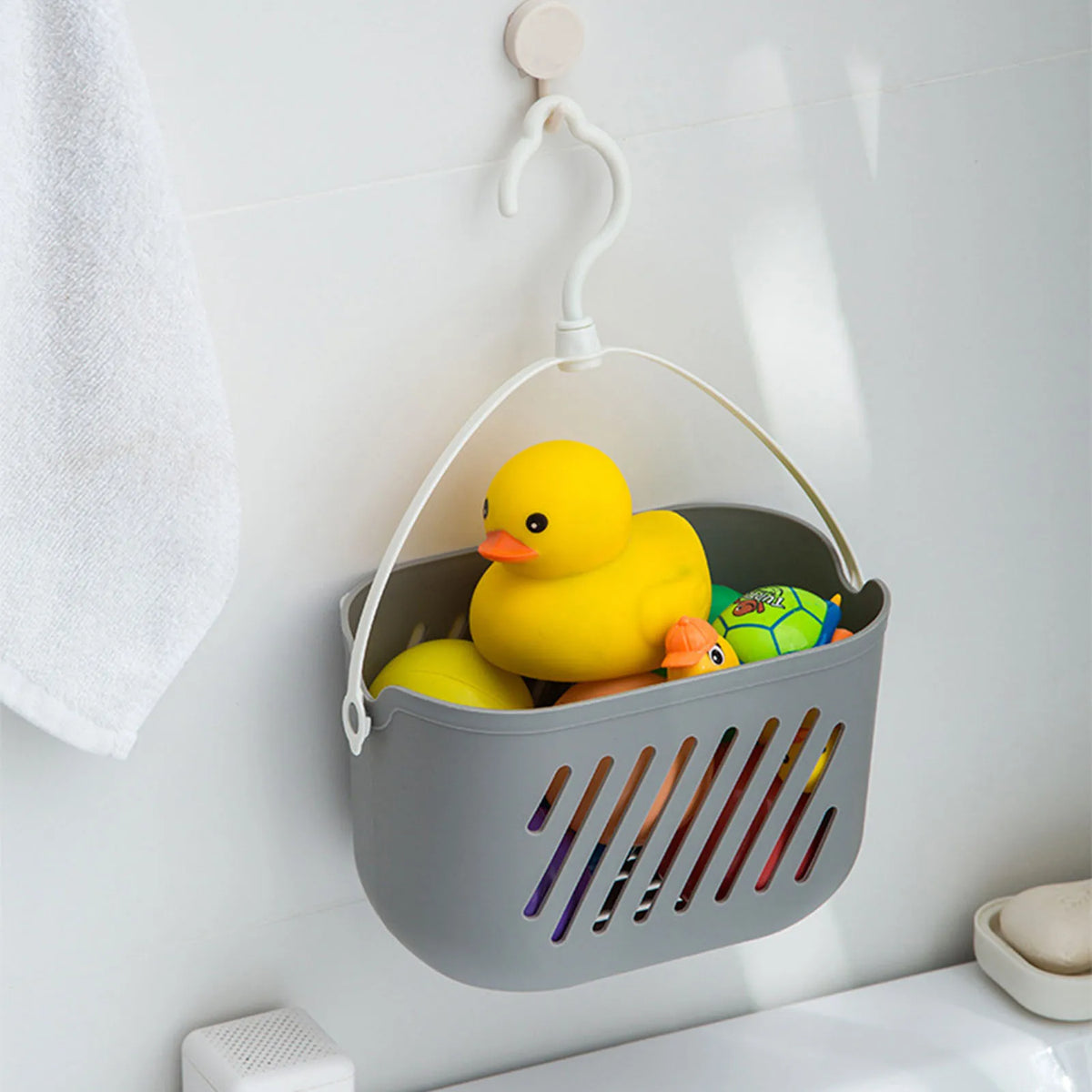 organisateur suspendu moderne panier perforé gris blanc orange rangement cuisine salle bain pratique