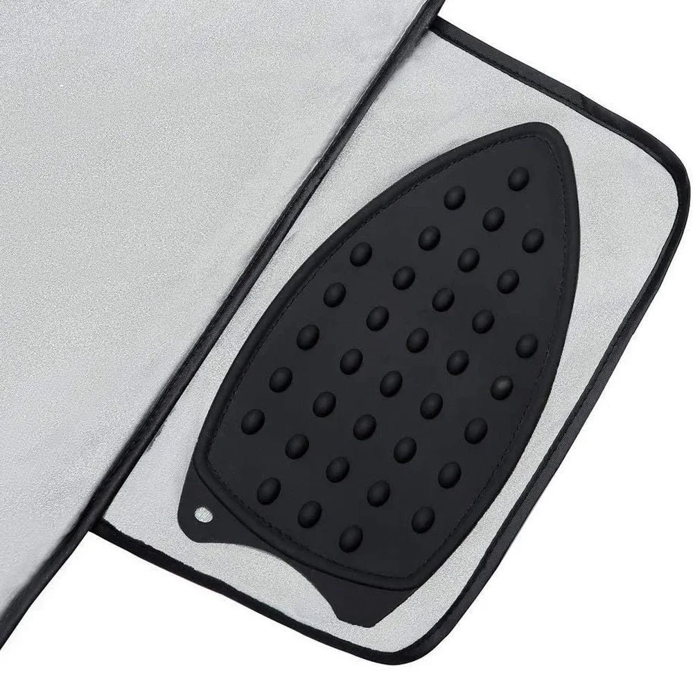 tapis repassage pliable portable planche repasser silicone protection thermique gris noir jaune moderne minimaliste