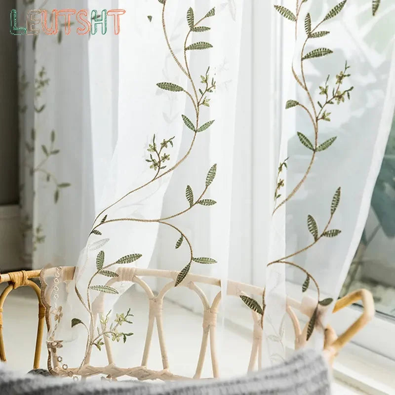 rideau feuilles vertes moderne élégant blanc transparent chambre fille hospitalière