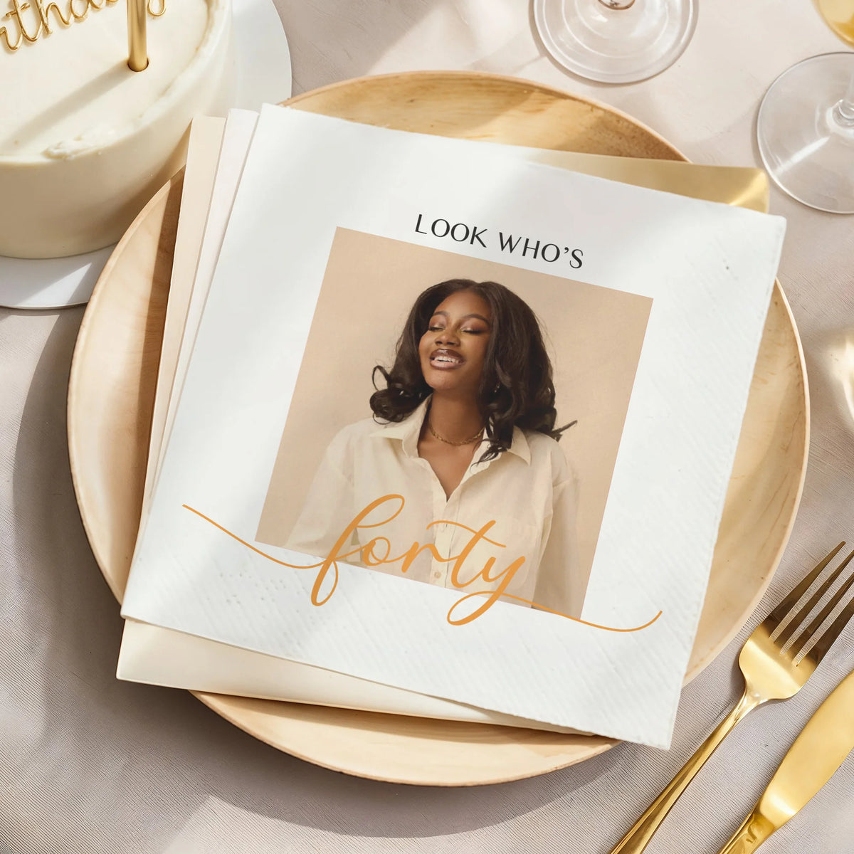 serviettes jetables personnalisables anniversaire blanc texture microfibreuse moderne élégant photo texte