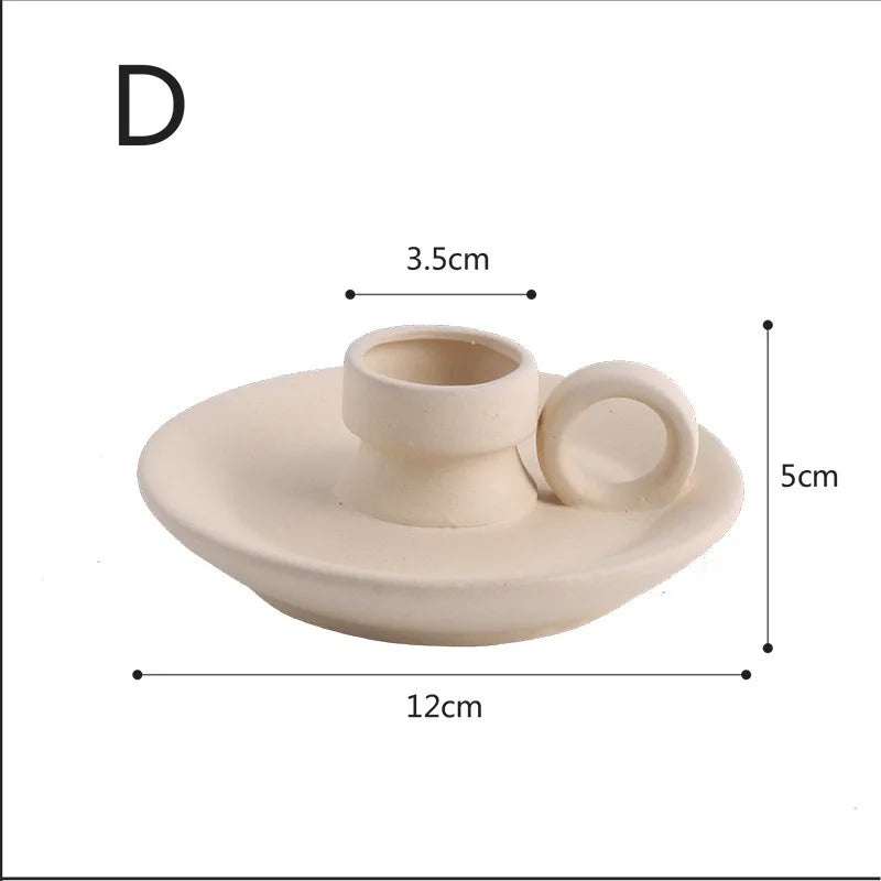 vase moderne céramique texture rugueuse beige clair décoration intérieure minimaliste nordique