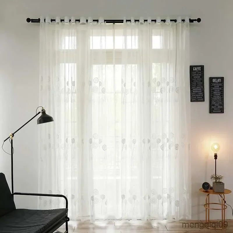 rideau blanc floral brodé tulle translucide bohème fenêtre salon chambre tissu texturé