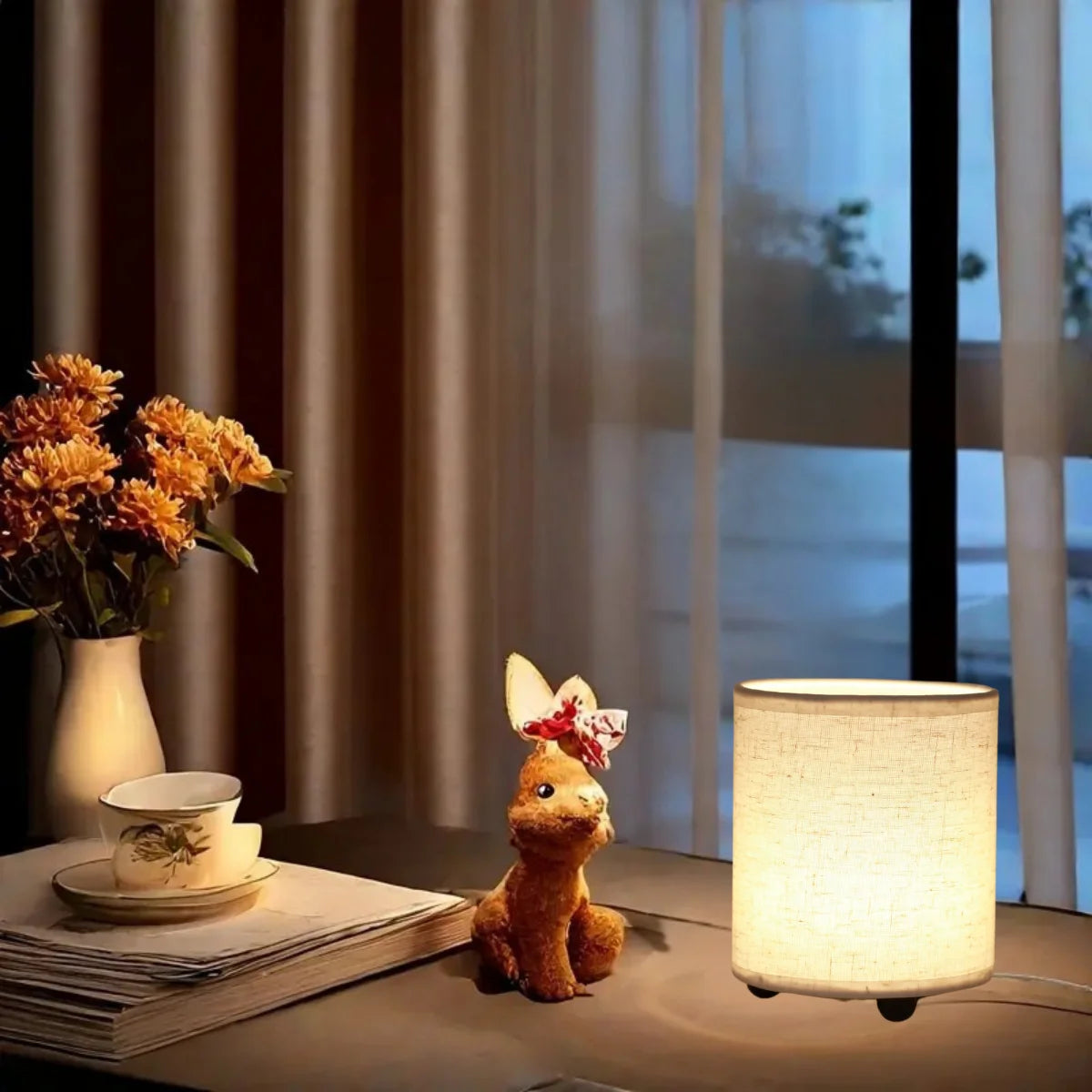 lampe moderne beige motifs floraux usb alimentée lumière chaude décoration chambre tissu floral