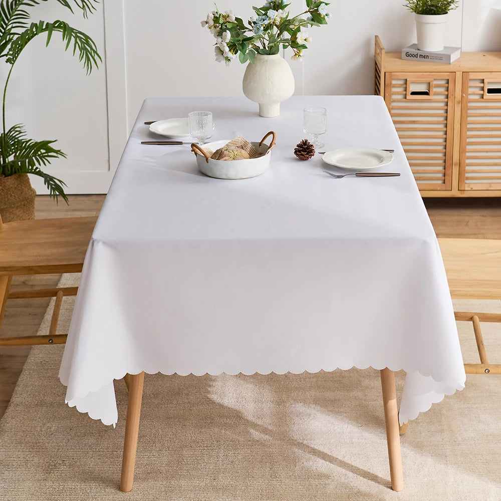 nappe blanche polyester texturée bordure dentelée réutilisable machine moderne extérieur mariage restaurant fête cuisine