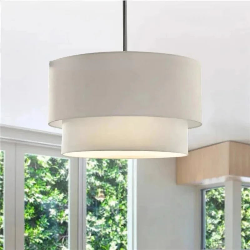 lampe suspendue moderne toile lin beige noir minimaliste intérieur salon chambre principal hall