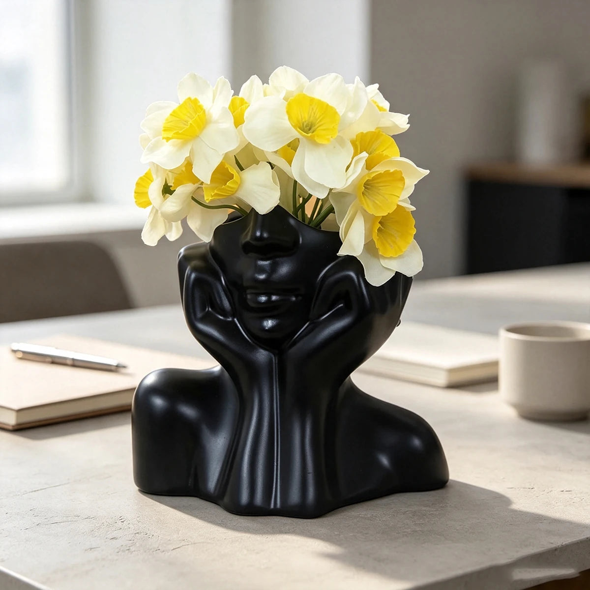 support pinceaux maquillage blanc sculpté visage moderne rangement cosmétiques vase décoratif