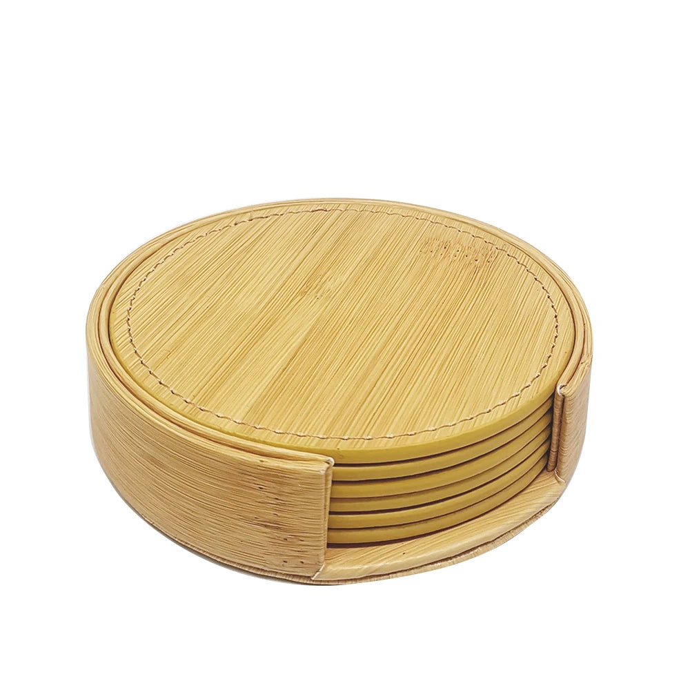 Ensemble de sous-verres ronds en bambou naturel.
