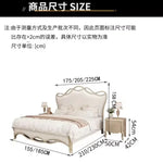 lit double cadre bois blanc détails dorés classique luxe chambre moderne meuble maison