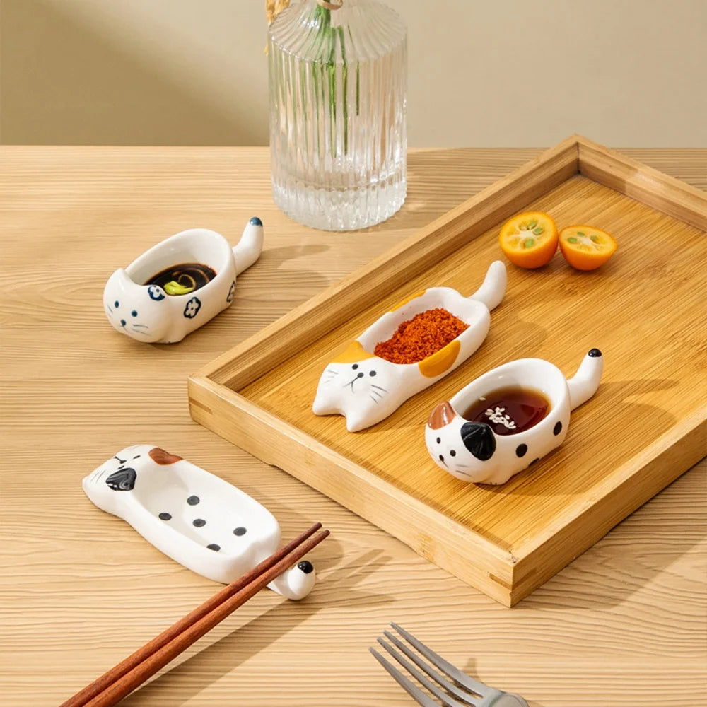 assiettes sushi blanc noir chats mignon cartoon fourchette cuillère chaussettes serviette