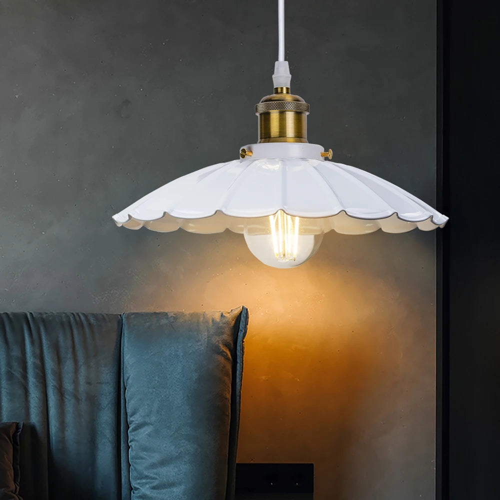 lampe suspendue vintage blanc doré émail brillante chambre salon étude