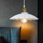 lampe suspendue vintage blanc doré émail brillante chambre salon étude
