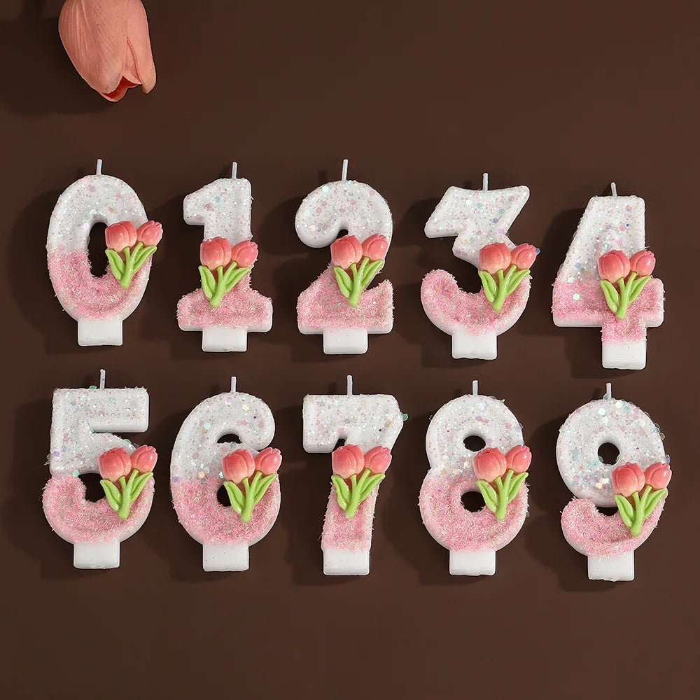 bougies forme chiffres blanc rose vert paillettes fleurs roses feuilles vertes festive tringle boîte