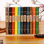 bâtonnets d'encens bois agarwood parfum aromatique traditionnel motif montagnes rouge bleu vert
