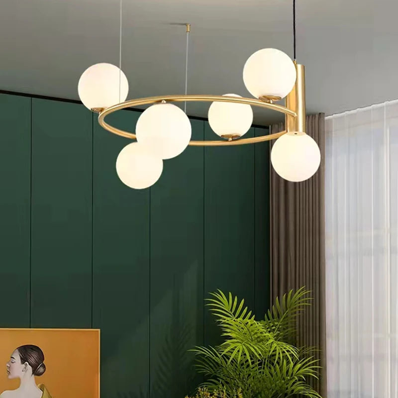 Vue de dessous du lustre suspension blanc montrant le design nordique