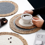 tapis table boho rustique tissé main naturel gris blanc cercles concentriques simple