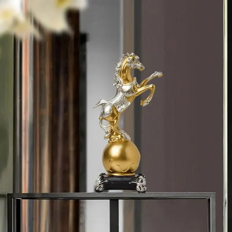 statuette cheval doré résine moderne élégante décoration salon brillante opaque base plate