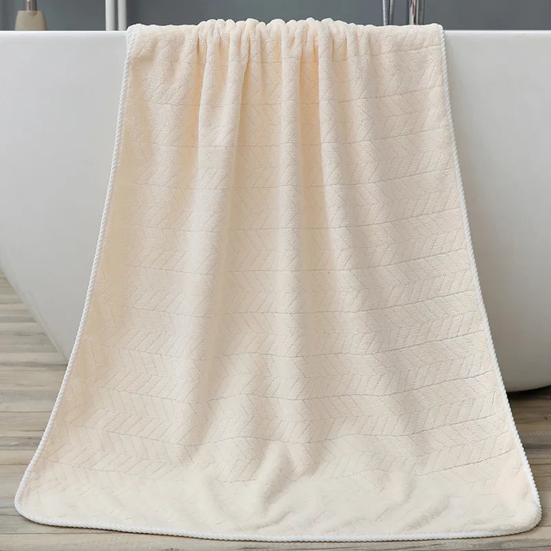 serviette bain absorption rapide séchage velours microfibre motif géométrique couleurs multiples moderne