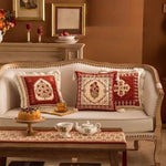 coussin carré fleuri rouge velours polyester traditionnel décor maison voitures 45x45cm 55x55cm