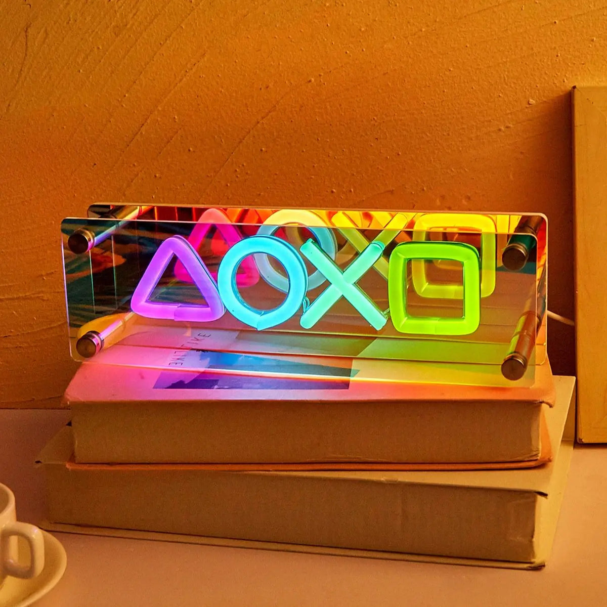lampe néon violet bleu verte jaune moderne symboles jeu clips métalliques câble usb alimentation