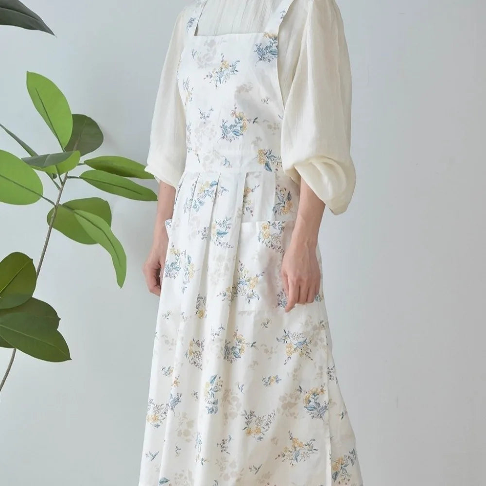 tablier coton fleurs vintage beige poche romantique opacité fixations élastiques cuisineversible
