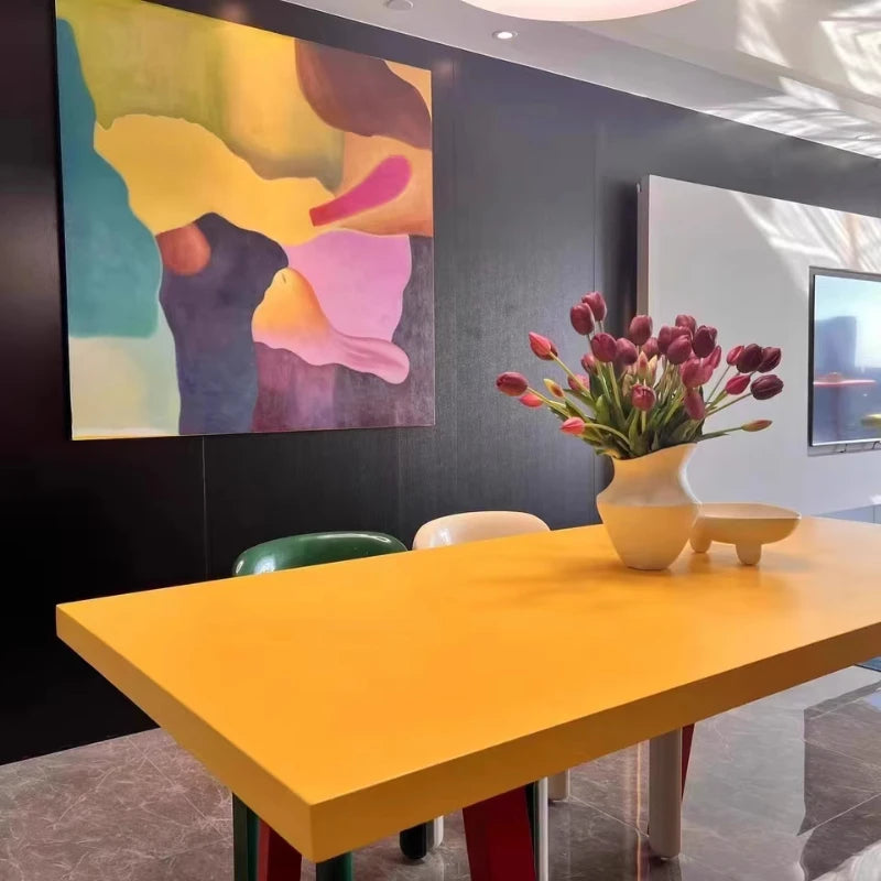 table moderne rectangle minimaliste jaune rouge bleu vert blanche pieds simples salle manger