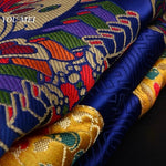 rideau artisanal brodé couleurs vives motifs floraux géométriques maison restaurant
