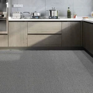 tapis salle bain drainage antidérapant alvéolaire moderne gris bleu rouge vert plastique