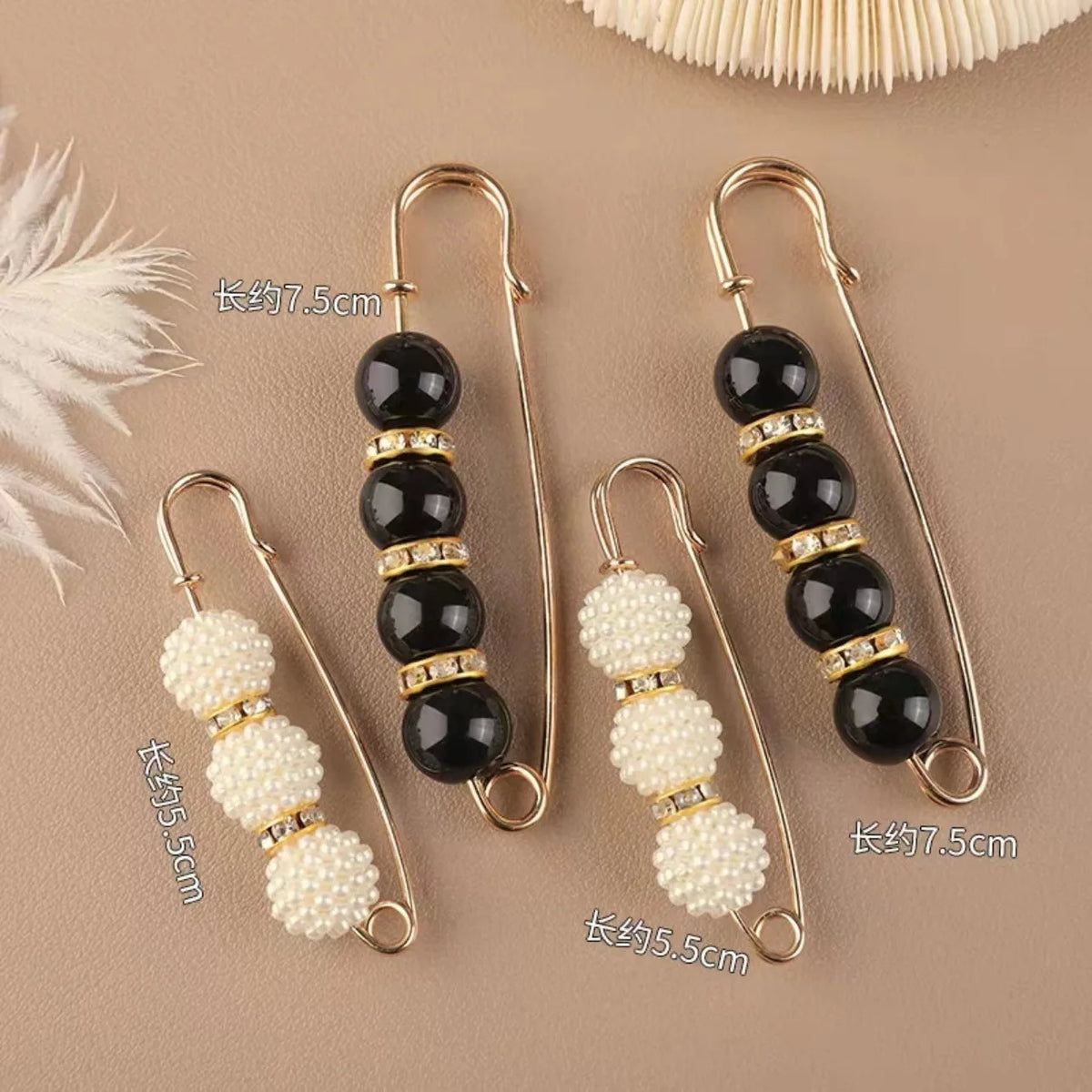 broches ornementales strass classiques élégantes clips or noires rouges
