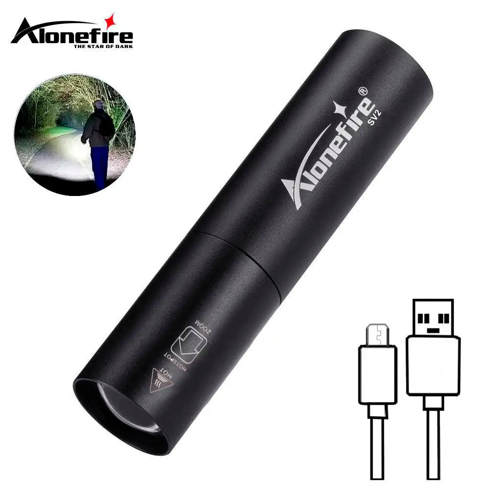 lampe torche rechargeable led zoom compact moderne noir éclairage intense stroboscopique camping randonnéeurgenceextérieur