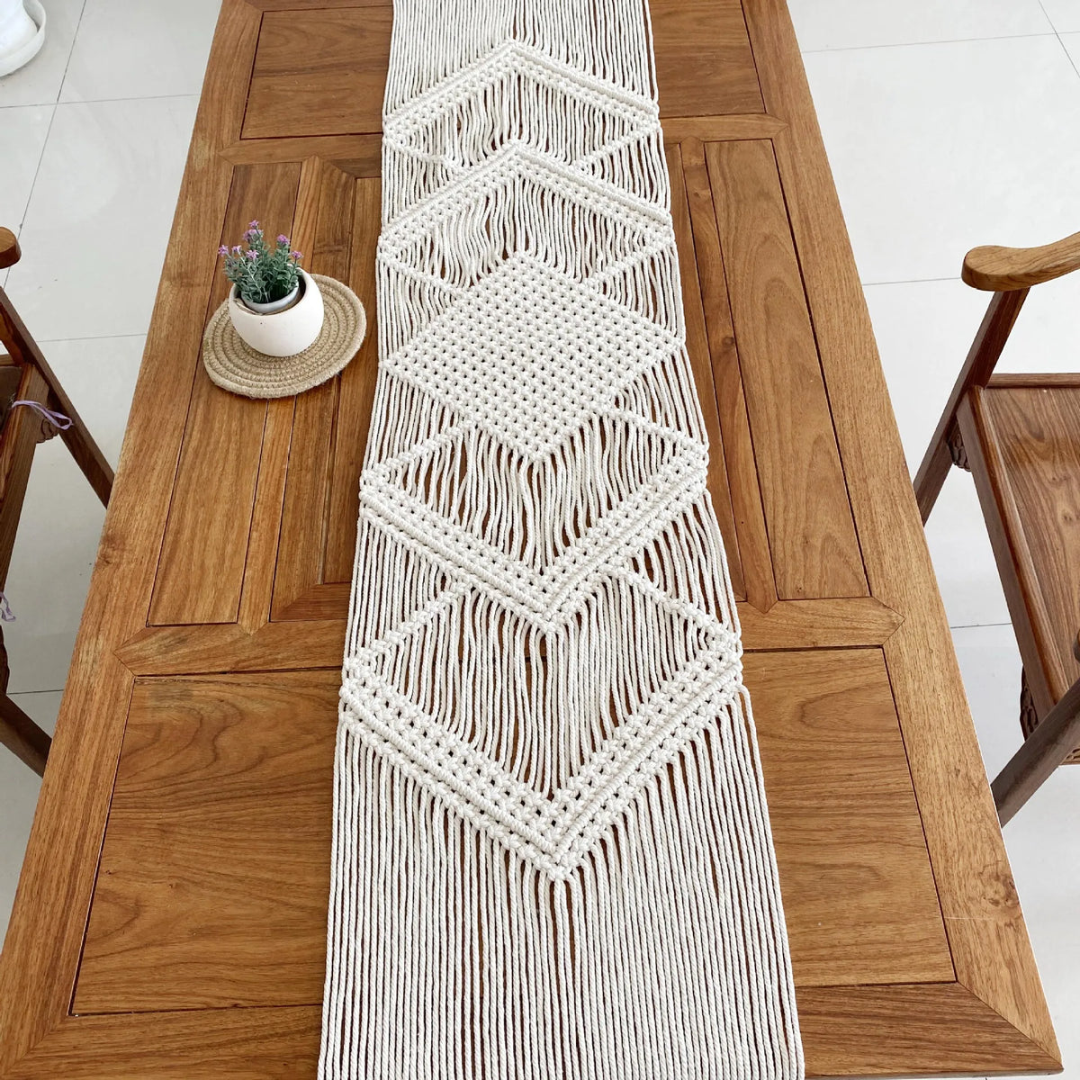 tableau chemin table coton blanc tissé main franges boho artisanal