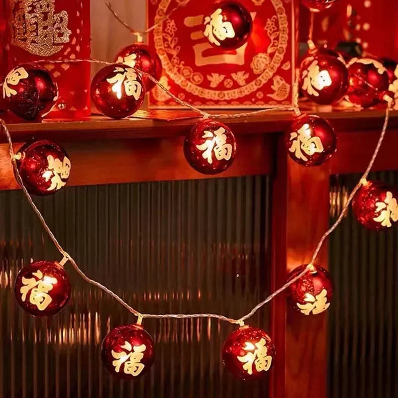 décoration festive lanternes chinoises rouge caractères chinois guirlande lumineuse éclairage noël nouvel an mariage