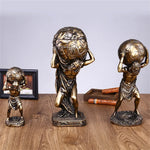 statue grecque atlas résine bronze doré détail homme globe terrestre décor maison