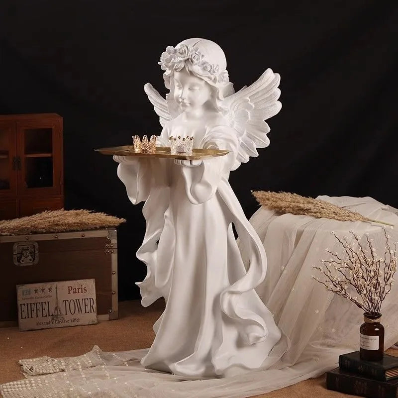statues anges blanc plateau rangement bougies fleurs séchées décoratives intérieur couronnes roses sculptées