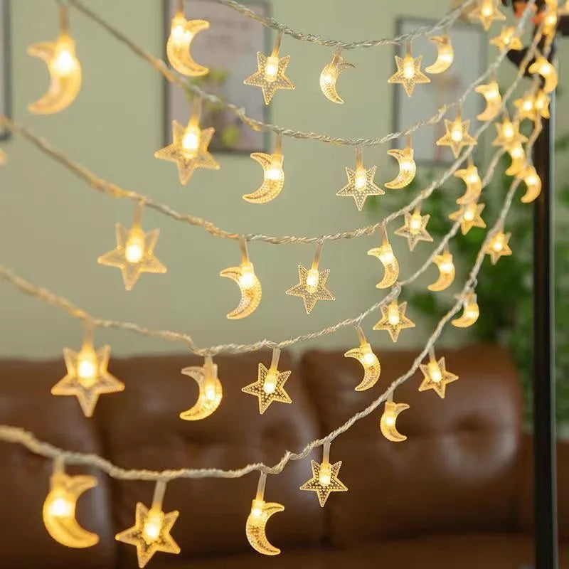 guirlande lumineuse étoiles lunes multicolore décoration chambre ambiancé féerique autoéclairée led