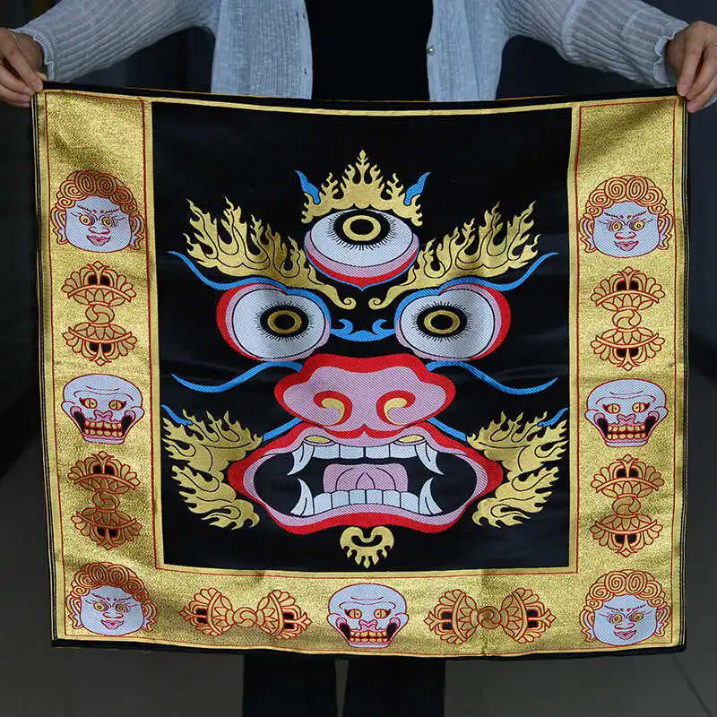tissu décoratif tibétain brodé visage démon franges multicolores suspension tibétain rituel