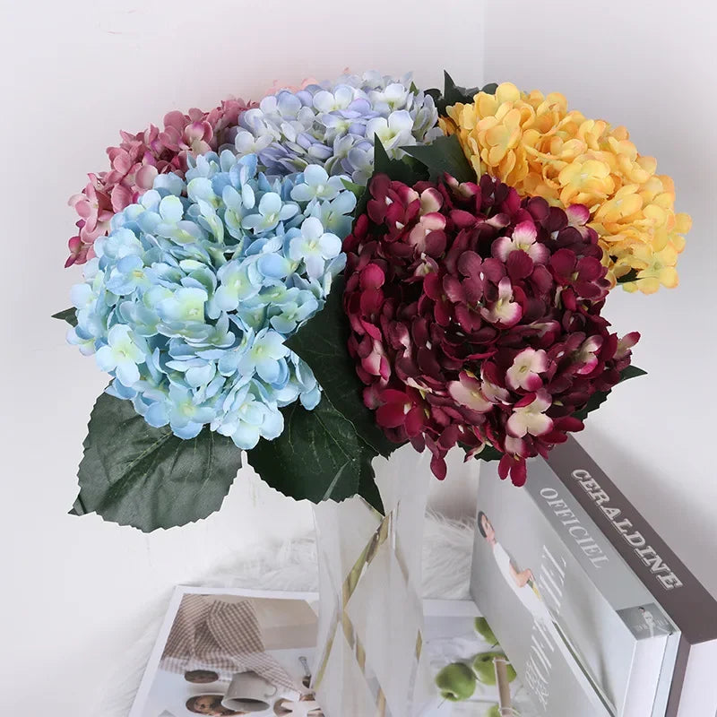 bouquet hydrangeas artificiels soie rose jaune gris bleu violet blanc moderne decoration mariage