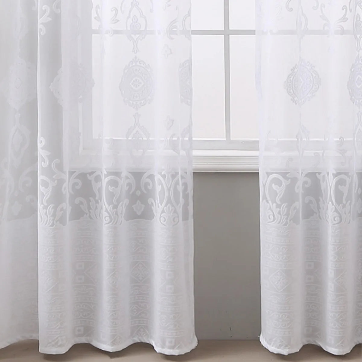 rideaux blancs motifs floraux deux panneaux polyester classique translucides øellets inclusion chambre salon
