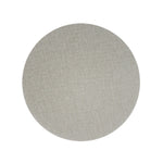 Fond gris clair uni.