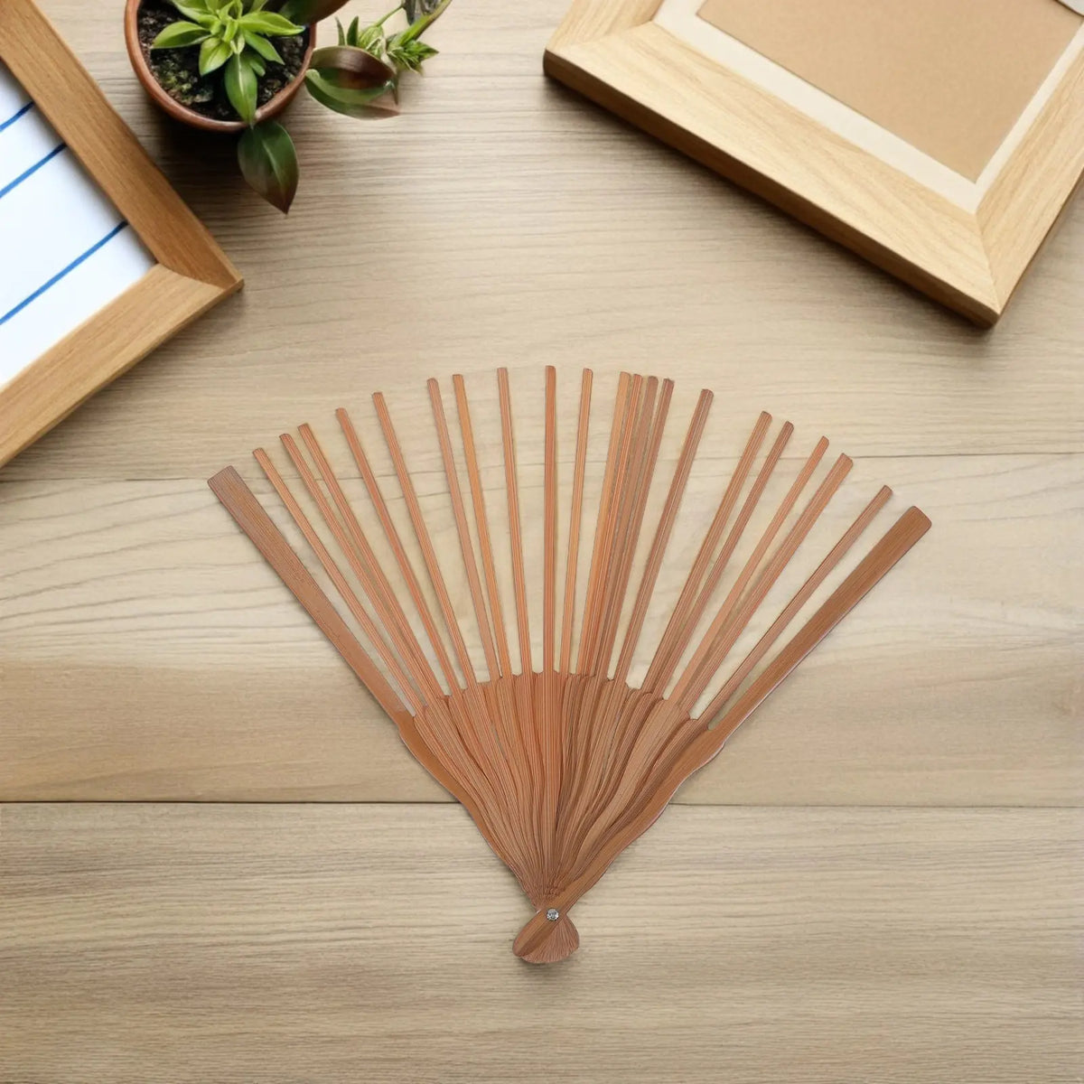 diy éventail bois pliant cadre main marron rayures classique artisanal kit fabrication
