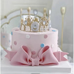 gâteau factice décoration mariage anniversaire noël valentin blanc rose rubans festive moderne