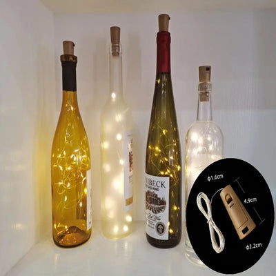 Guirlande lumineuse bouchon liège LED blanc chaud sur bouteille vin