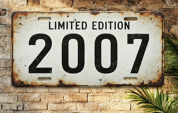 décoration murale plaque voiture vintage blanc noir rouille limited edition années métal rectangle