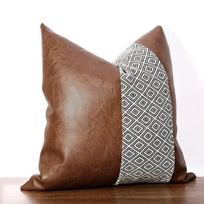 coussin carré marron clair texture cuir moderne utilisation décoration lit canapé voiture