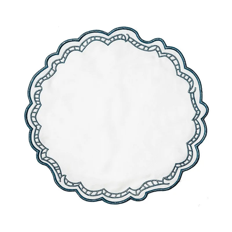 serviettes table tissu vert blanc bleu marine jaune bordures géométriques classiques respectueux environnement 40x40cm